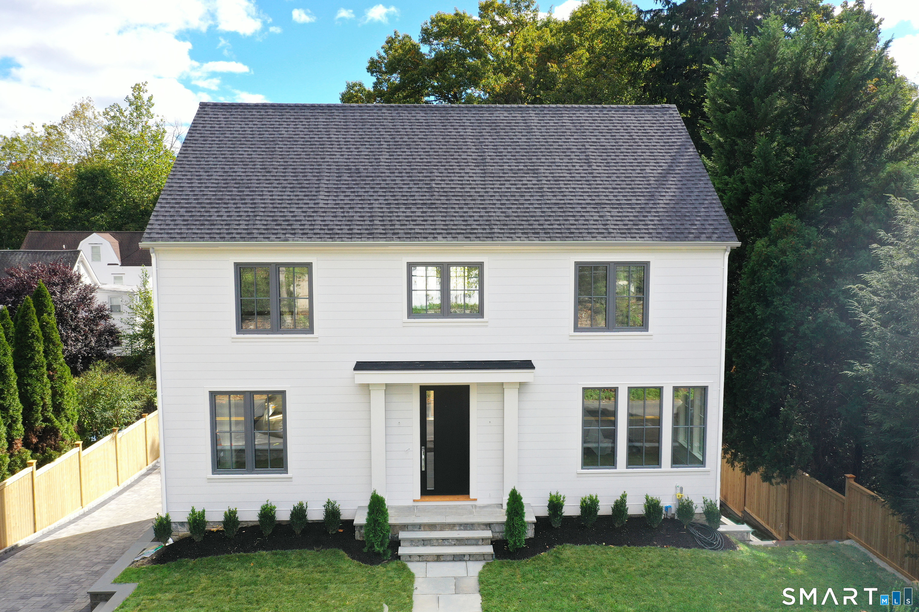 41 Sedgwick Avenue, Darien, CT 06820 | For Sale at $2,695,000