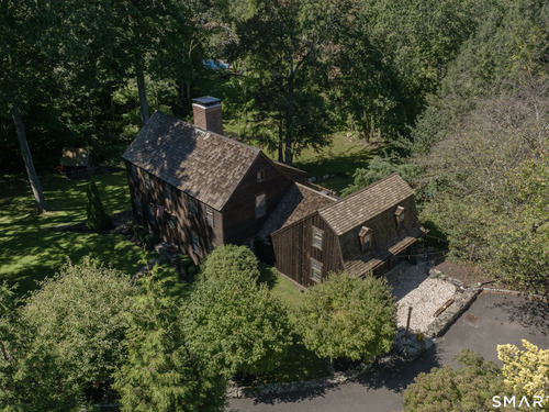  single family home for sale located at 31 Old Barn Road, Trumbull, CT 06611