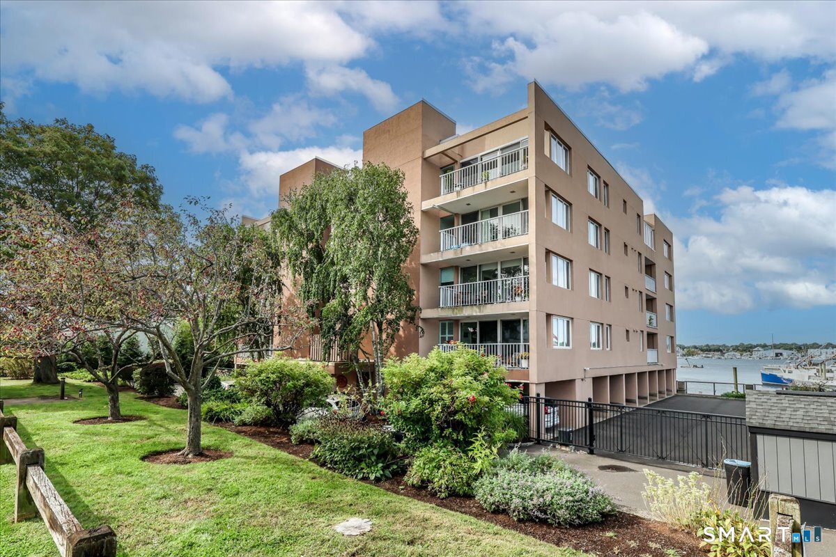 26 Cove Avenue, 2b, Norwalk, CT 06855 | For Sale at $865,000
