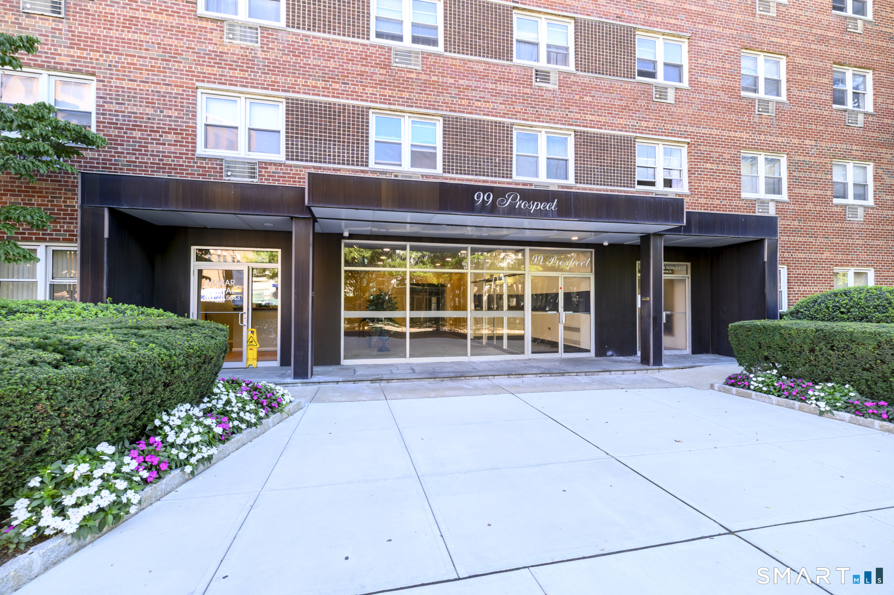 99 Prospect Street, 5h, Stamford, CT 06901 | For Sale at $255,000