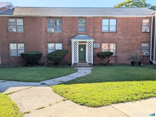  condo home for sale located at 63 Mencel Circle, c, Bridgeport, CT 06610