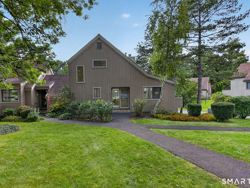  townhouse condo for sale located at 71 Dakota Lane, a, Stratford, CT 06614