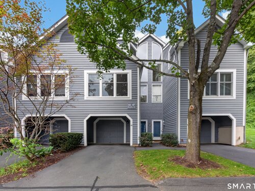  townhouse condo for sale located at 46 Fawn Ridge Lane, 46, Wilton, CT 06897