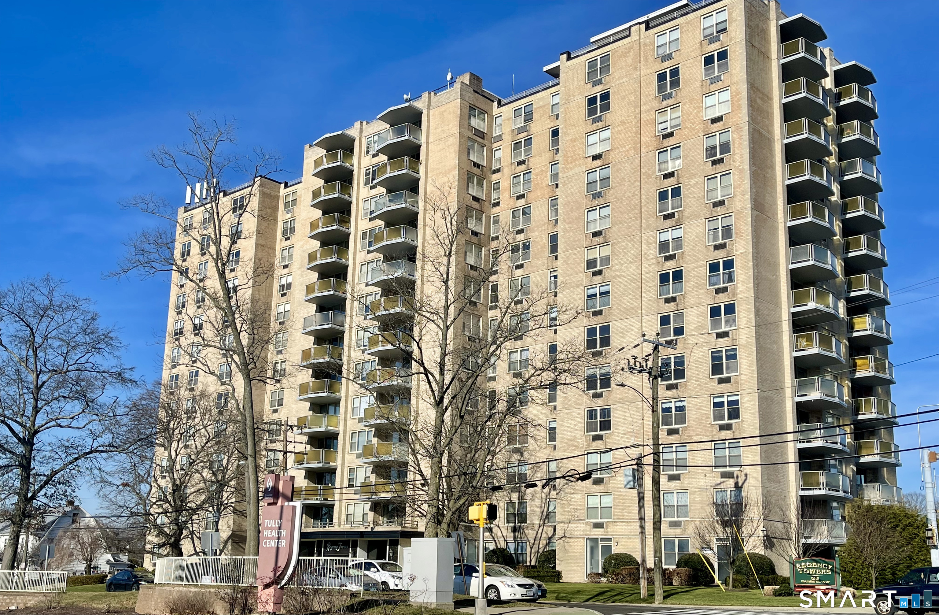 1 Strawberry Hill Court, 10h, Stamford, CT 06902 | For Sale at $499,900