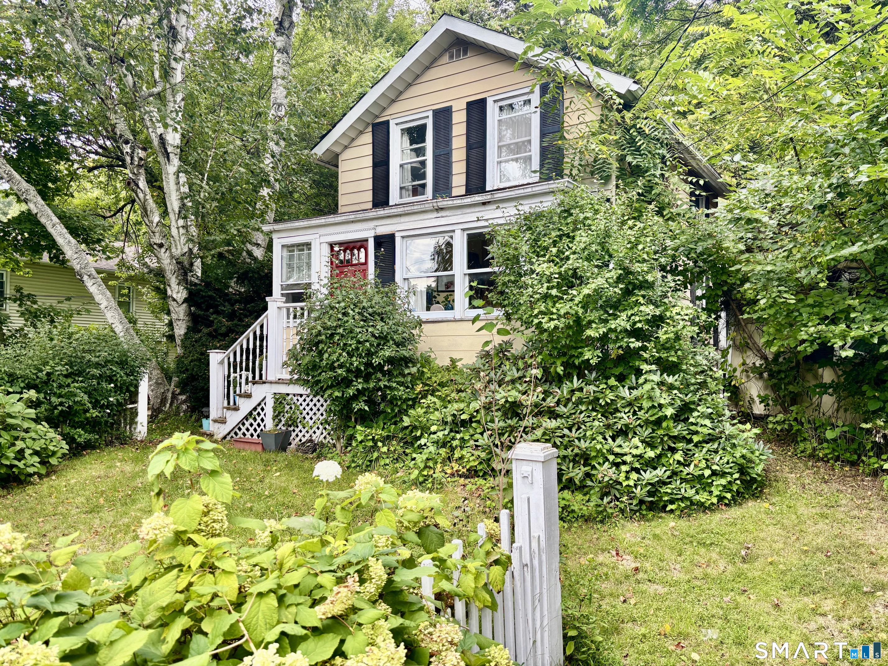 20 Hickok Avenue, Bethel, CT 06801 | For Sale at $399,000
