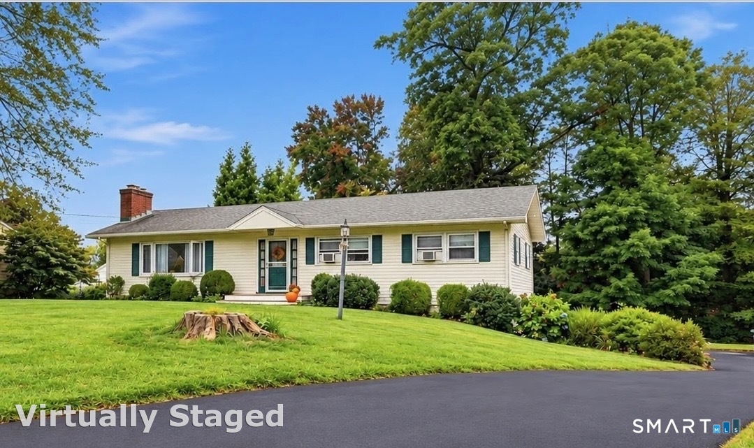 19 Starlight Drive, Norwalk, CT 06851 | For Sale at $799,000