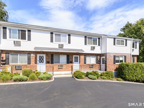 Waterfront condo home for sale located at 40 Cerretta Street, 13d, Stamford, CT 06907