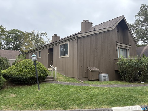  condo home for sale located at 88 South Trail, a, Stratford, CT 06614