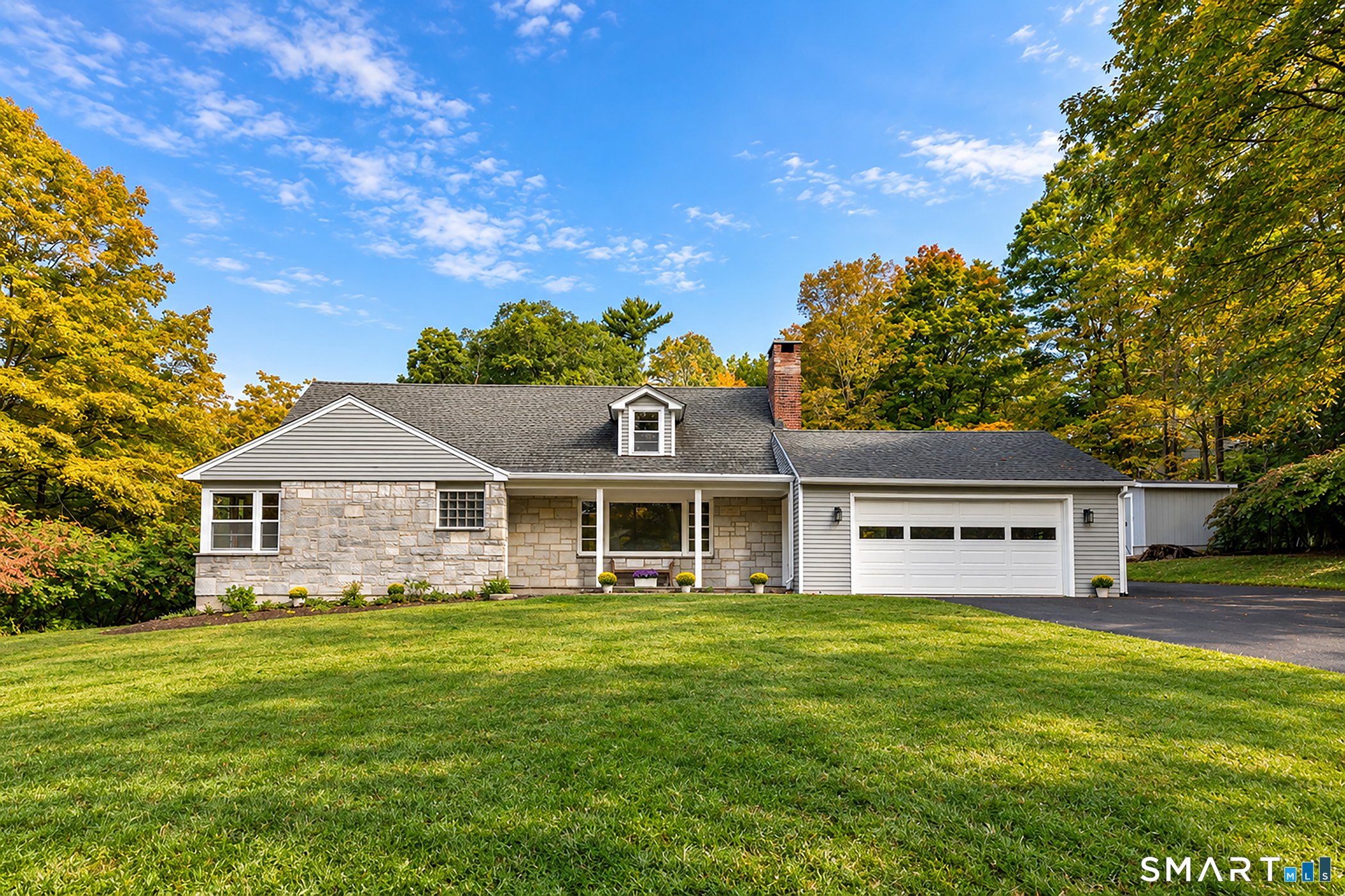 87 Giles Hill Road, Redding, CT 06896 | For Sale at $747,500