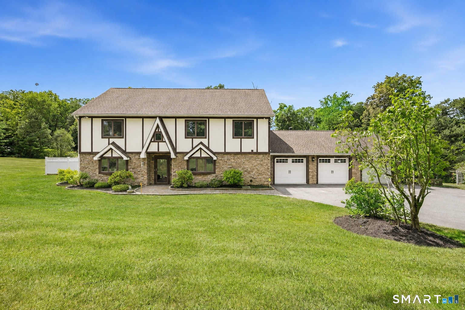 37 Tunnel Road, Newtown, CT 06470 | For Sale at $799,900
