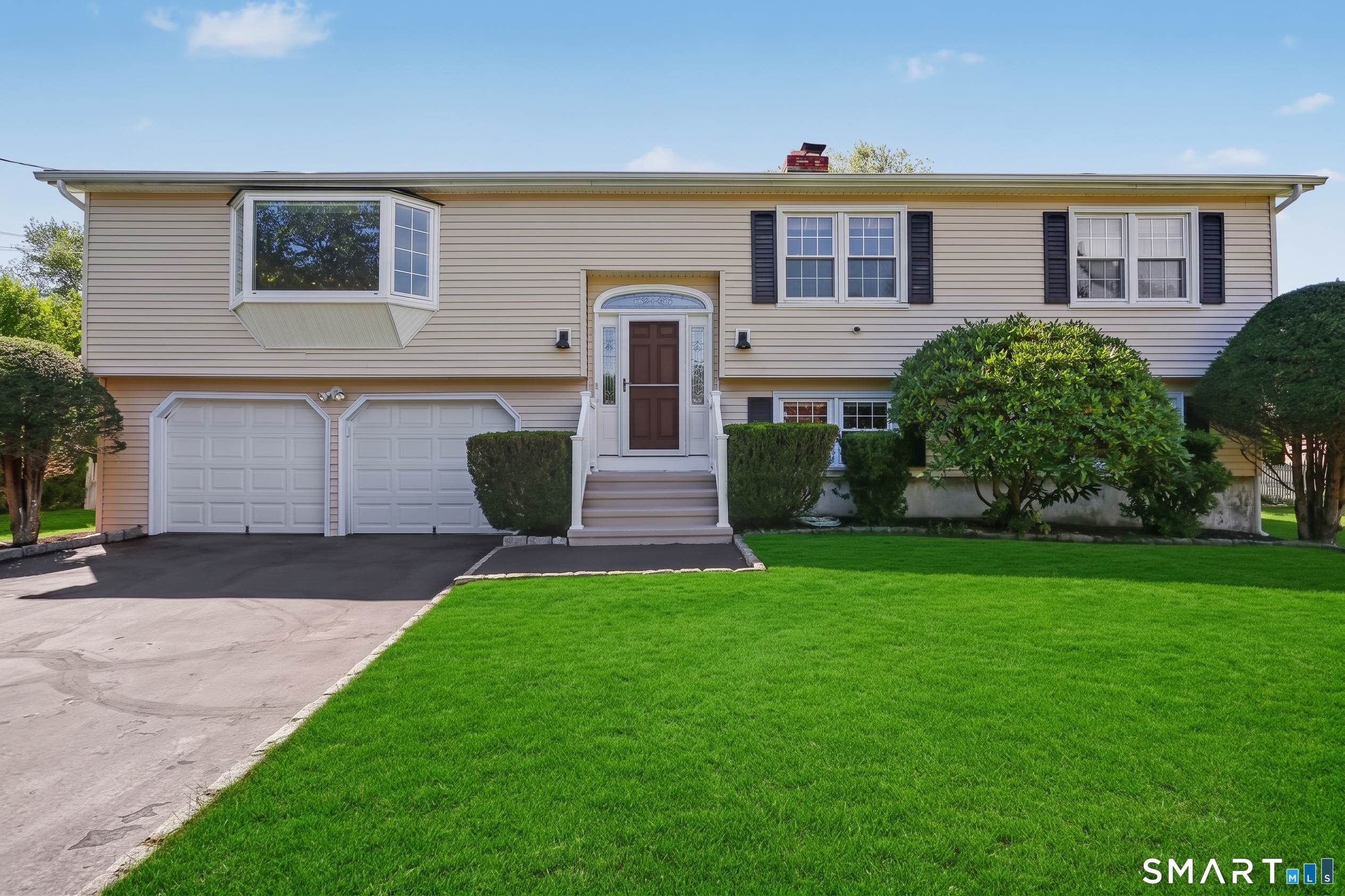 181 Miro Street, Fairfield, CT 06825 | For Sale at $765,000