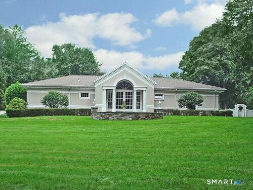  single family home for sale located at 321 Oenoke Ridge, New Canaan, CT 06840