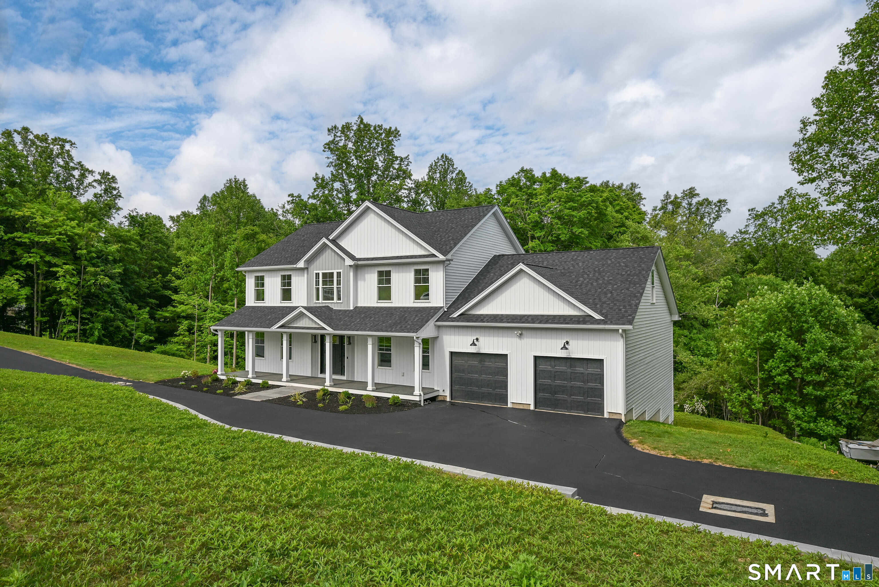 1427 Monroe Turnpike, Monroe, CT 06468 | For Sale at $949,900