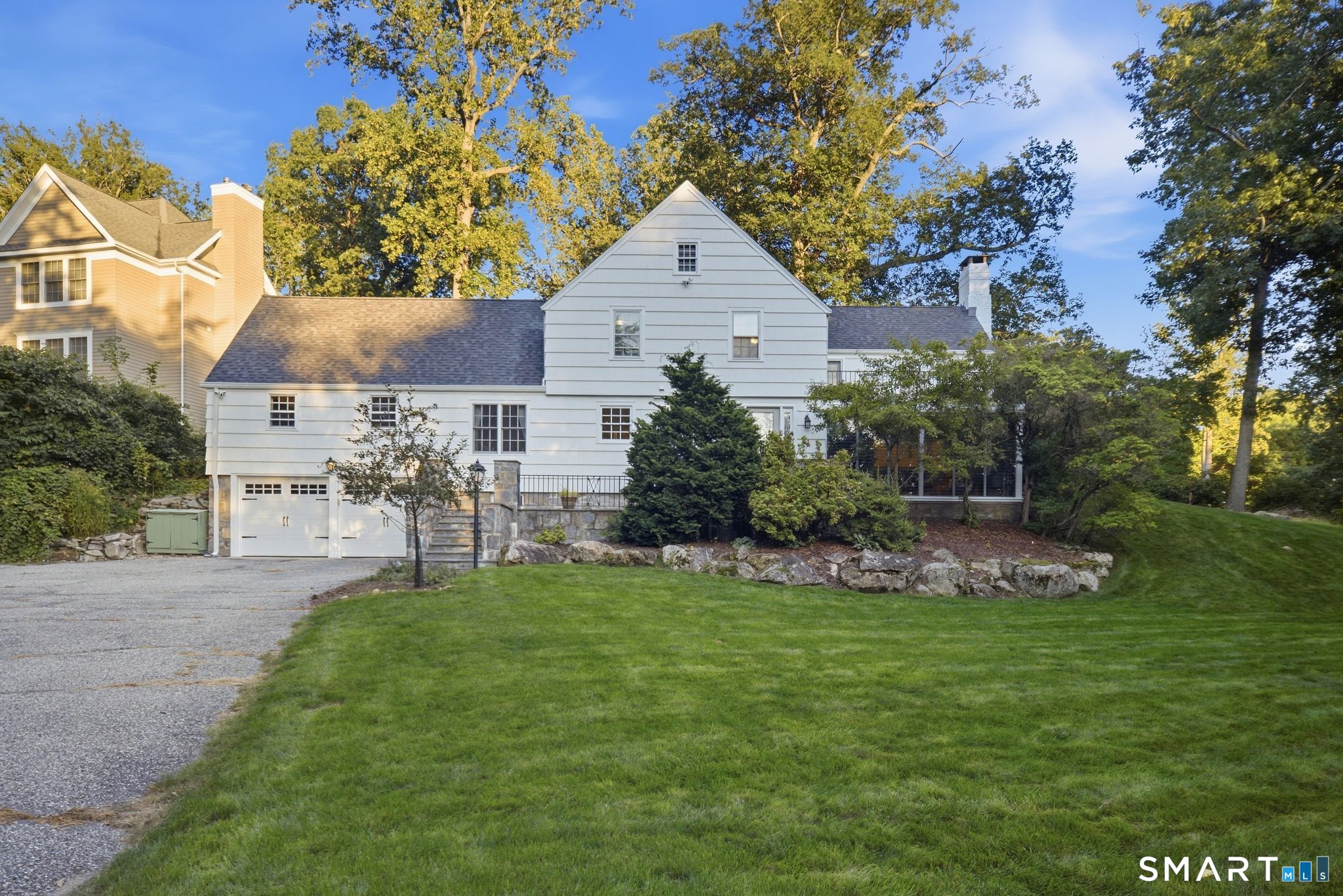 20 Glen Arden Drive South, Fairfield, CT 06824 | For Sale at $995,000