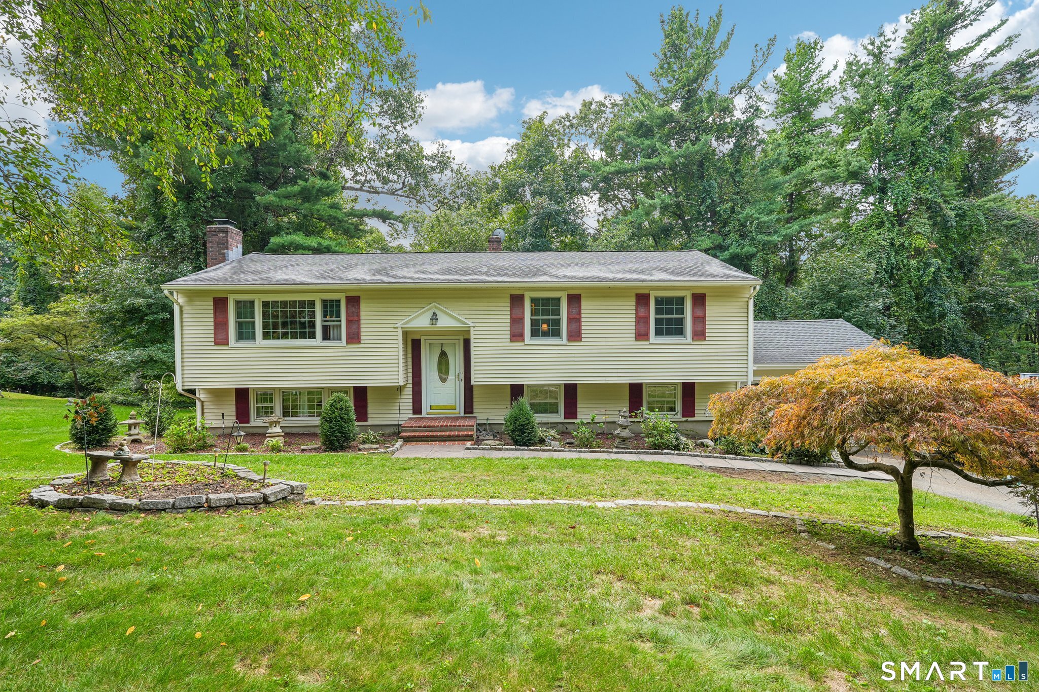 6 Hillcrest Road, Bethel, CT 06801 | For Sale at $649,000