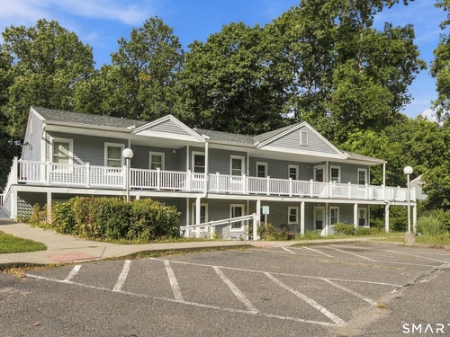  condo home for sale located at 19 Hidden Knolls Circle, 19, Monroe, CT 06468