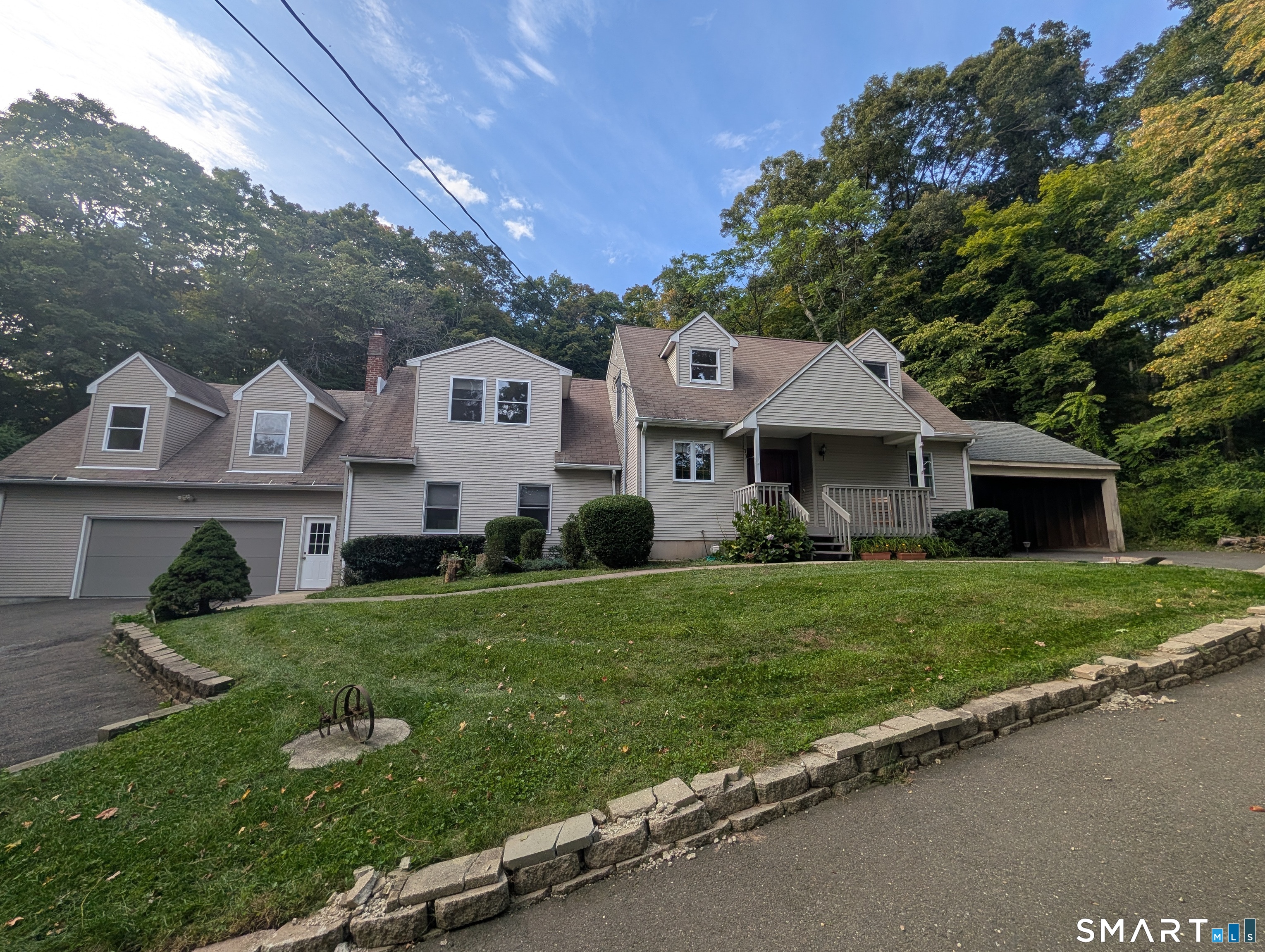 33 Murphys Lane, Shelton, CT 06484 | For Sale at $798,900