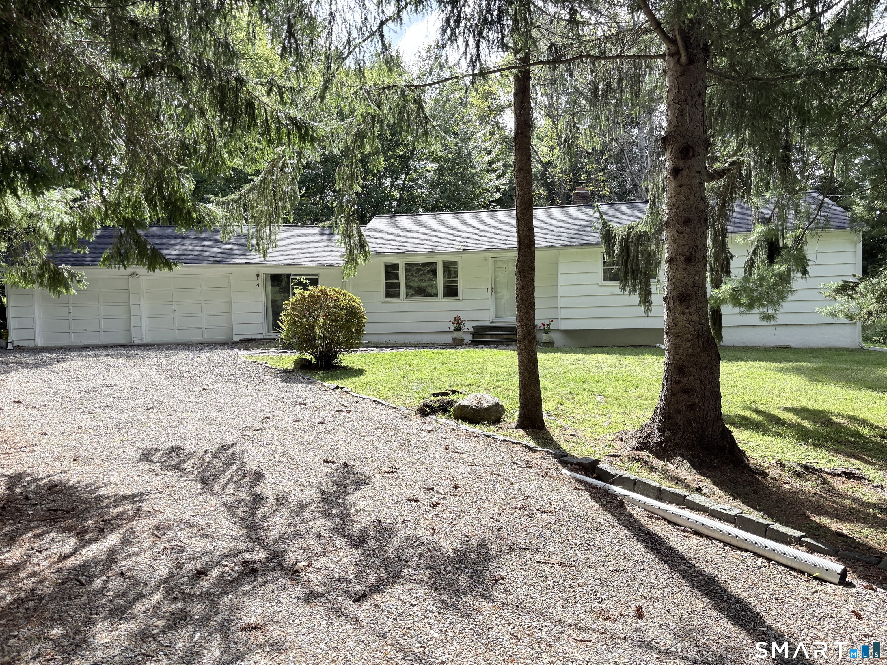 4 Osborn Lane, Monroe, CT 06468 | For Sale at $425,000
