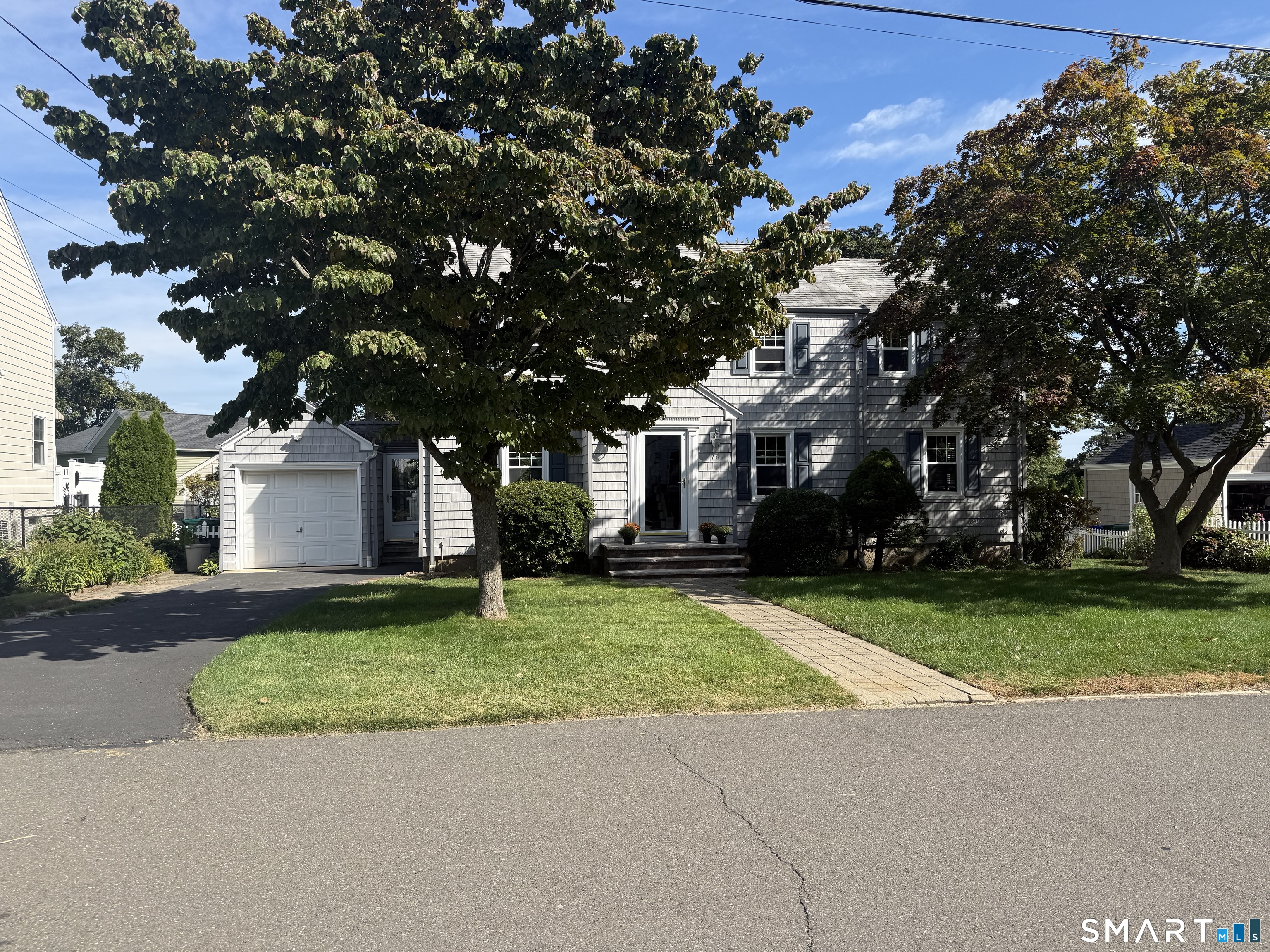 77 Ridge Road, Stratford, CT 06614 | For Sale at $625,000
