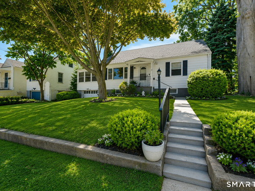  single family home for sale located at 38 Carlisle Place, Stamford, CT 06902