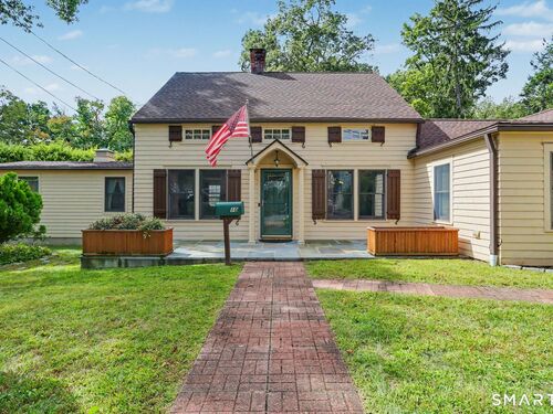  single family home for sale located at 10 Hillwood Place, Norwalk, CT 06850