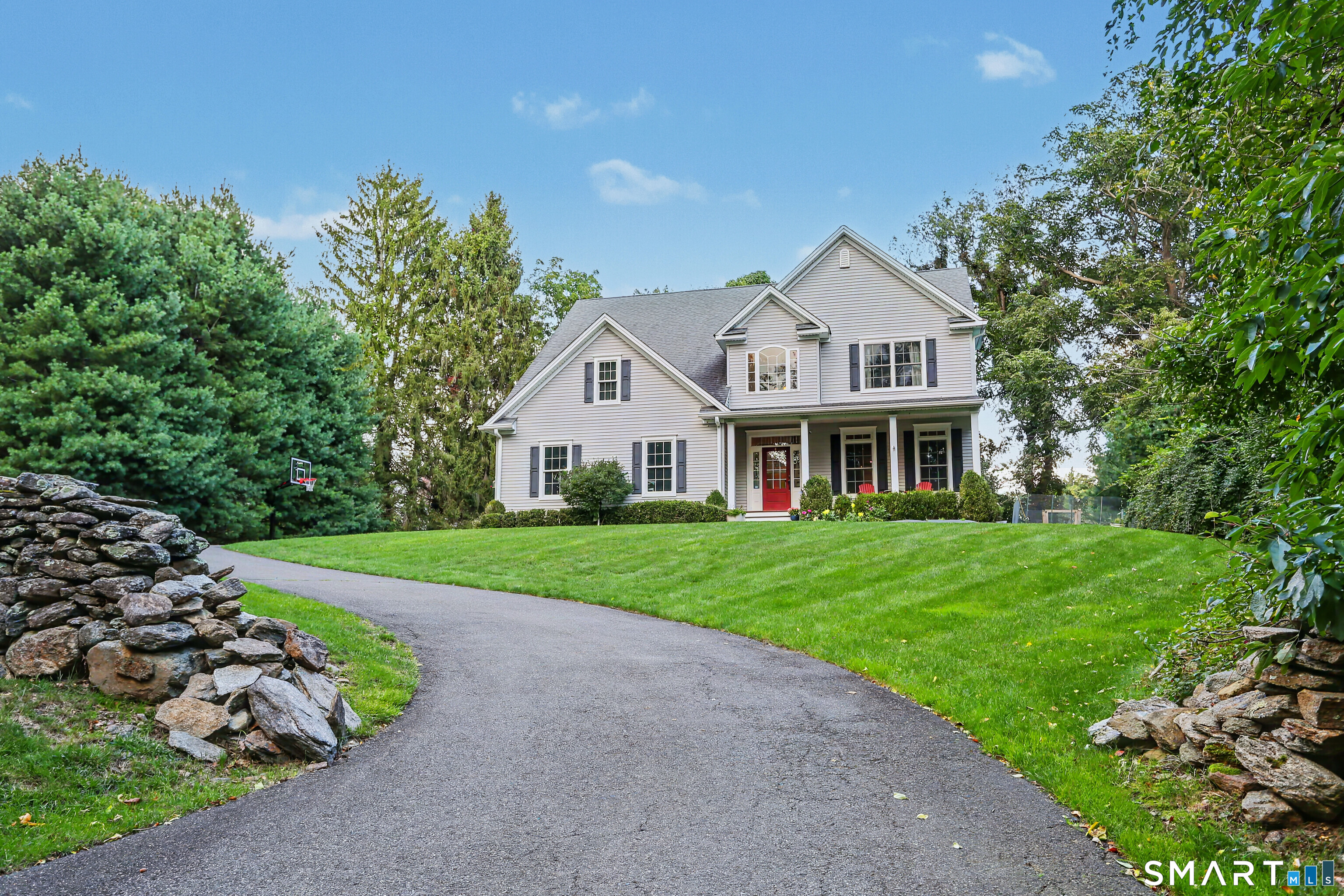 218 Stonehouse Road, Trumbull, CT 06611 | For Sale at $879,000