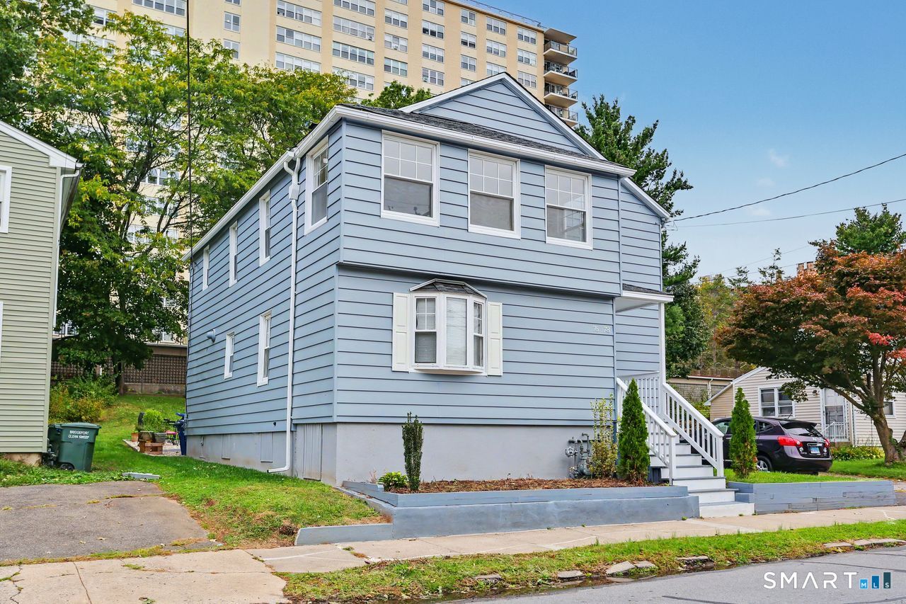 76-78 Suburban Avenue, Bridgeport, CT 06604 | For Sale at $575,000