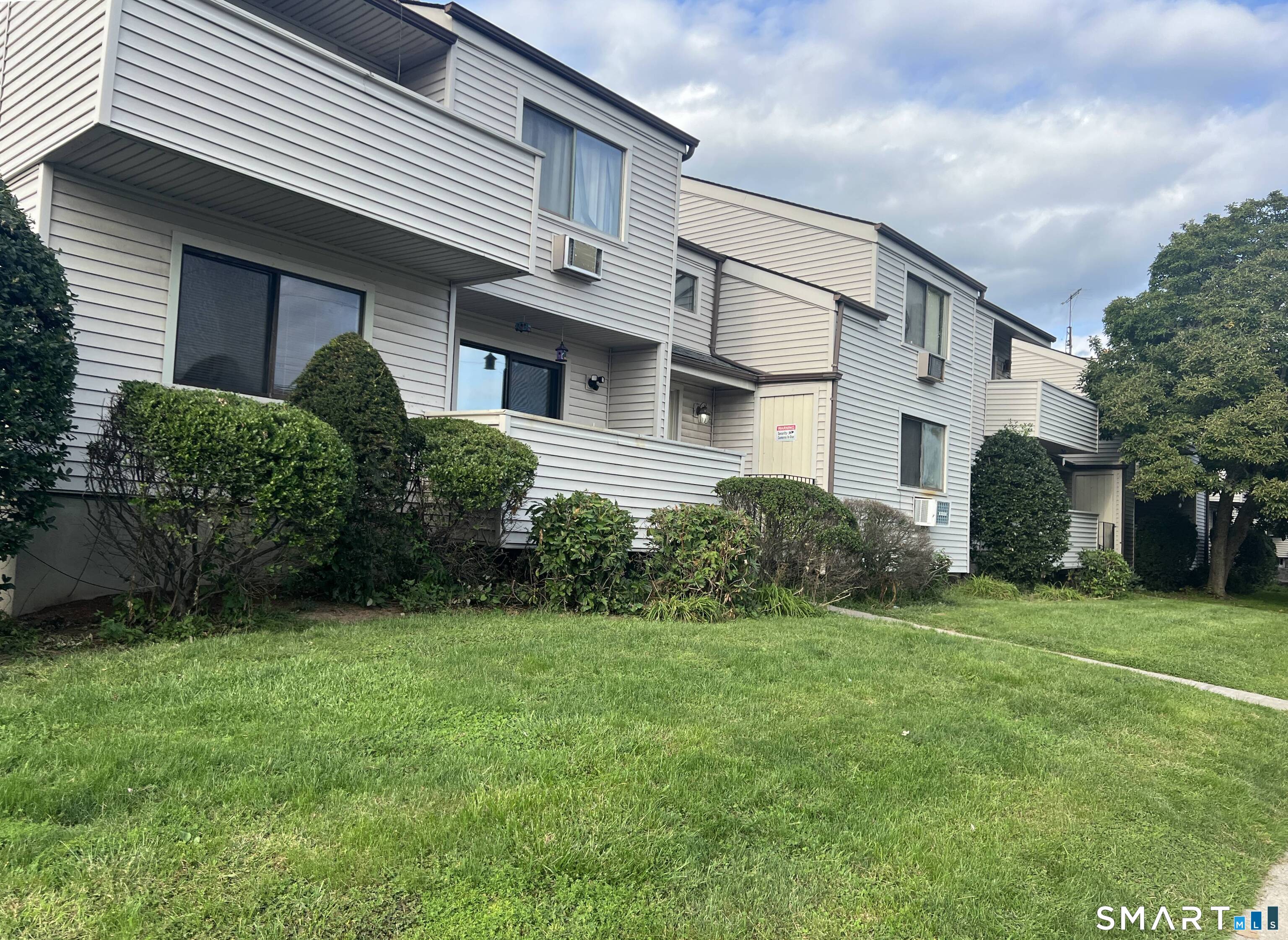 252 Harlem Avenue, a2, Bridgeport, CT 06606 | For Sale at $170,000