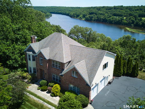  single family home for sale located at 4 Nature Lane, Shelton, CT 06484
