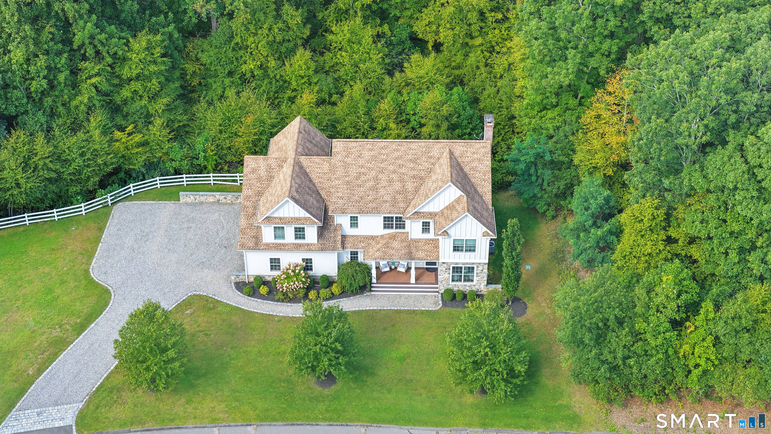123 Riding Ridge Road, Monroe, CT 06468 | For Sale at $989,000