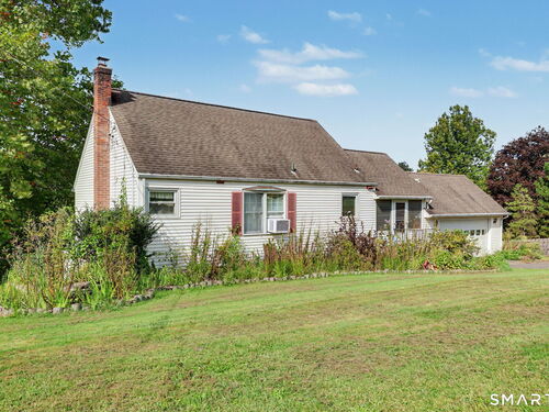  single family home for sale located at 4 Johns Road, Brookfield, CT 06804
