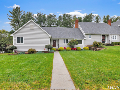  condo home for sale located at 149 High Hill, 149, Shelton, CT 06484