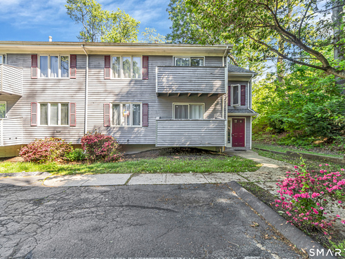  condo home for sale located at 520 Vincellette Street, c1, Bridgeport, CT 06606
