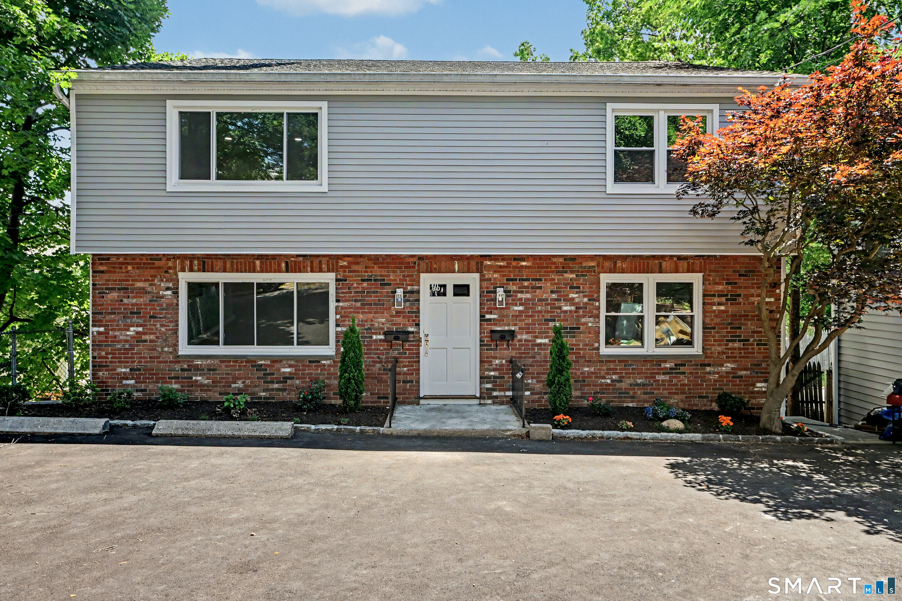 80 Coolidge Avenue, Stamford, CT 06906 | For Sale at $1,249,000