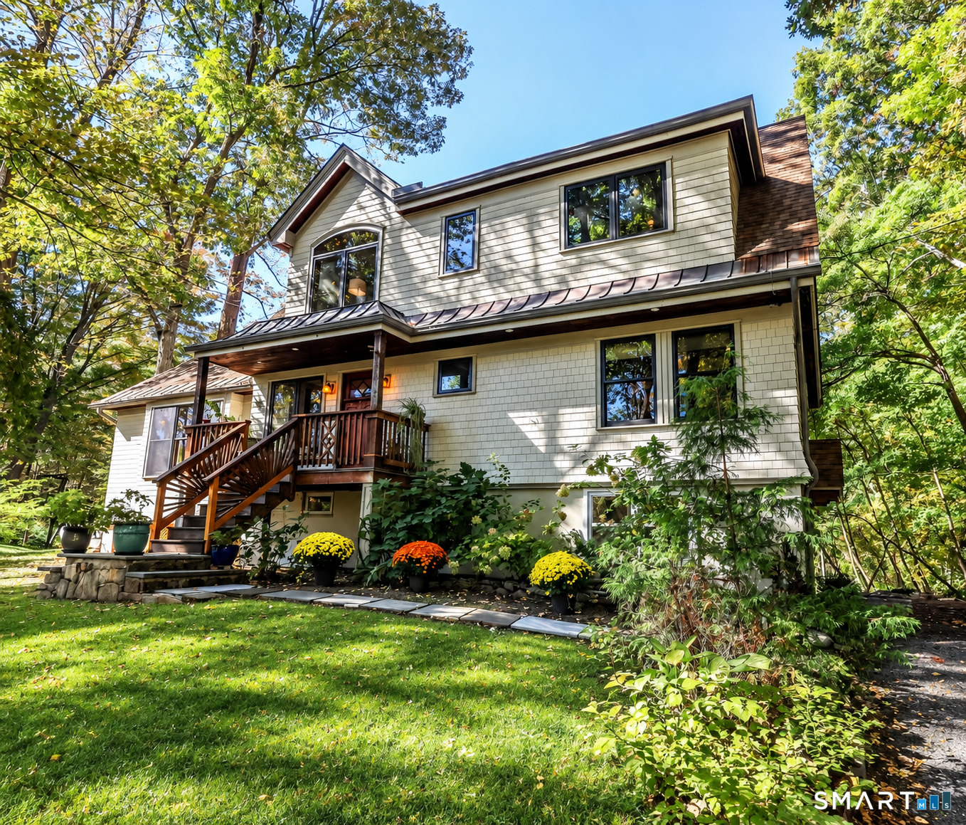 81 Lakeside Drive, Ridgefield, CT 06877 | For Sale at $825,000