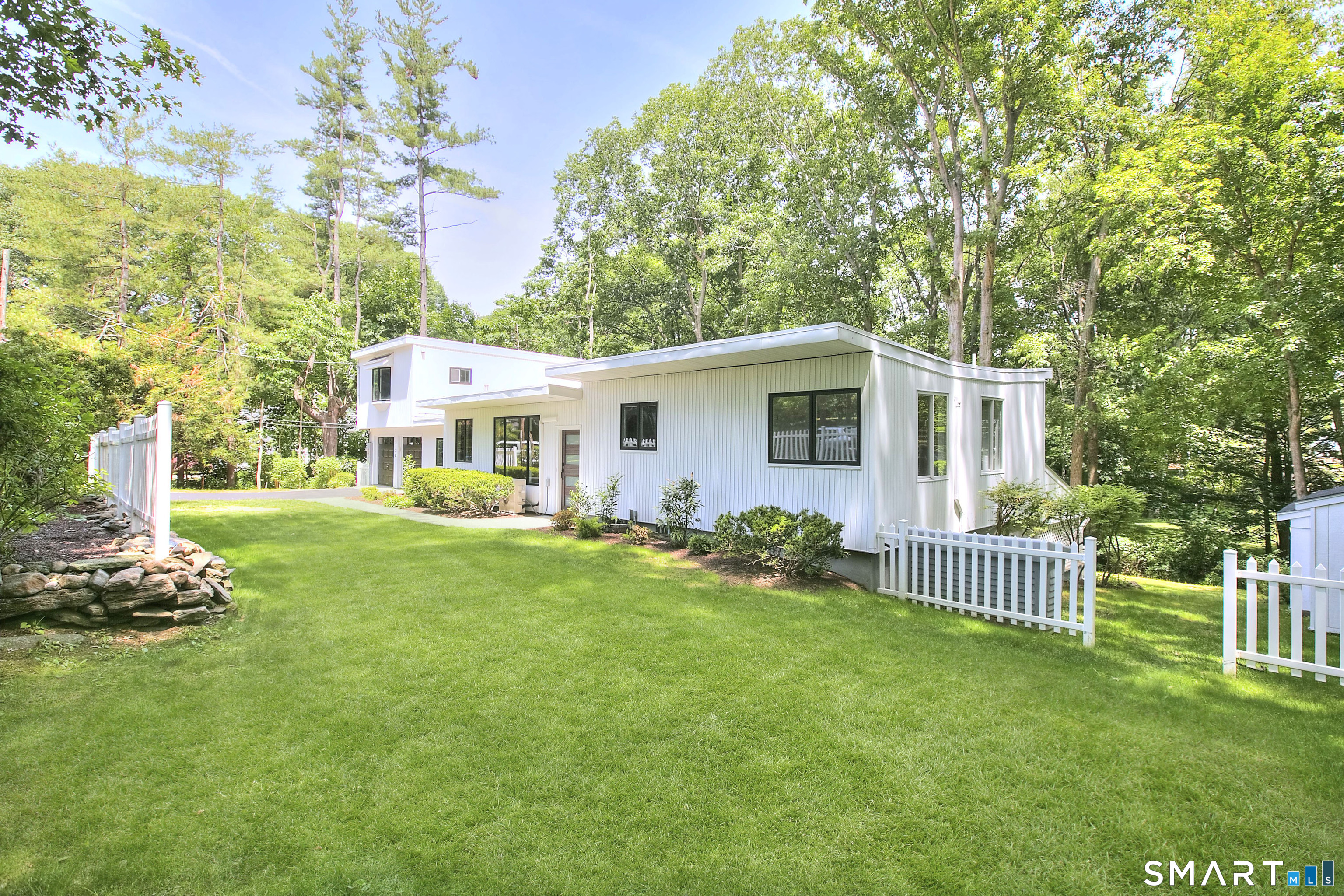 128 Linley Drive, Fairfield, CT 06825 | For Sale at $1,195,000