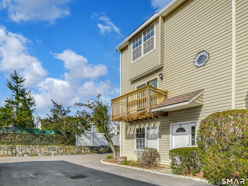  townhouse condo for sale located at 22 Dora Street, d, Stamford, CT 06902