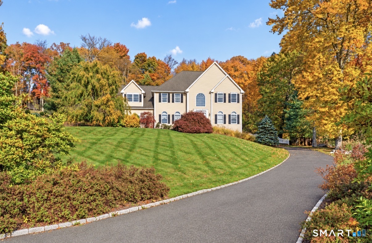 15 Wedgewood Court, Newtown, CT 06470 | For Sale at $1,100,000