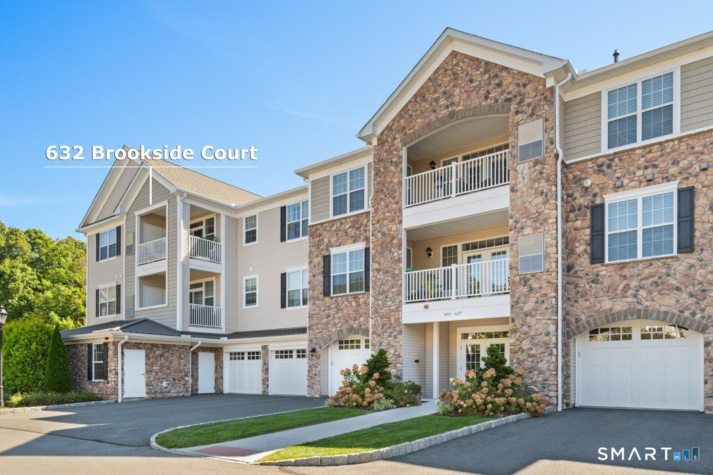 632 Brookside Court, 632, Newtown, CT 06470 | For Sale at $599,900