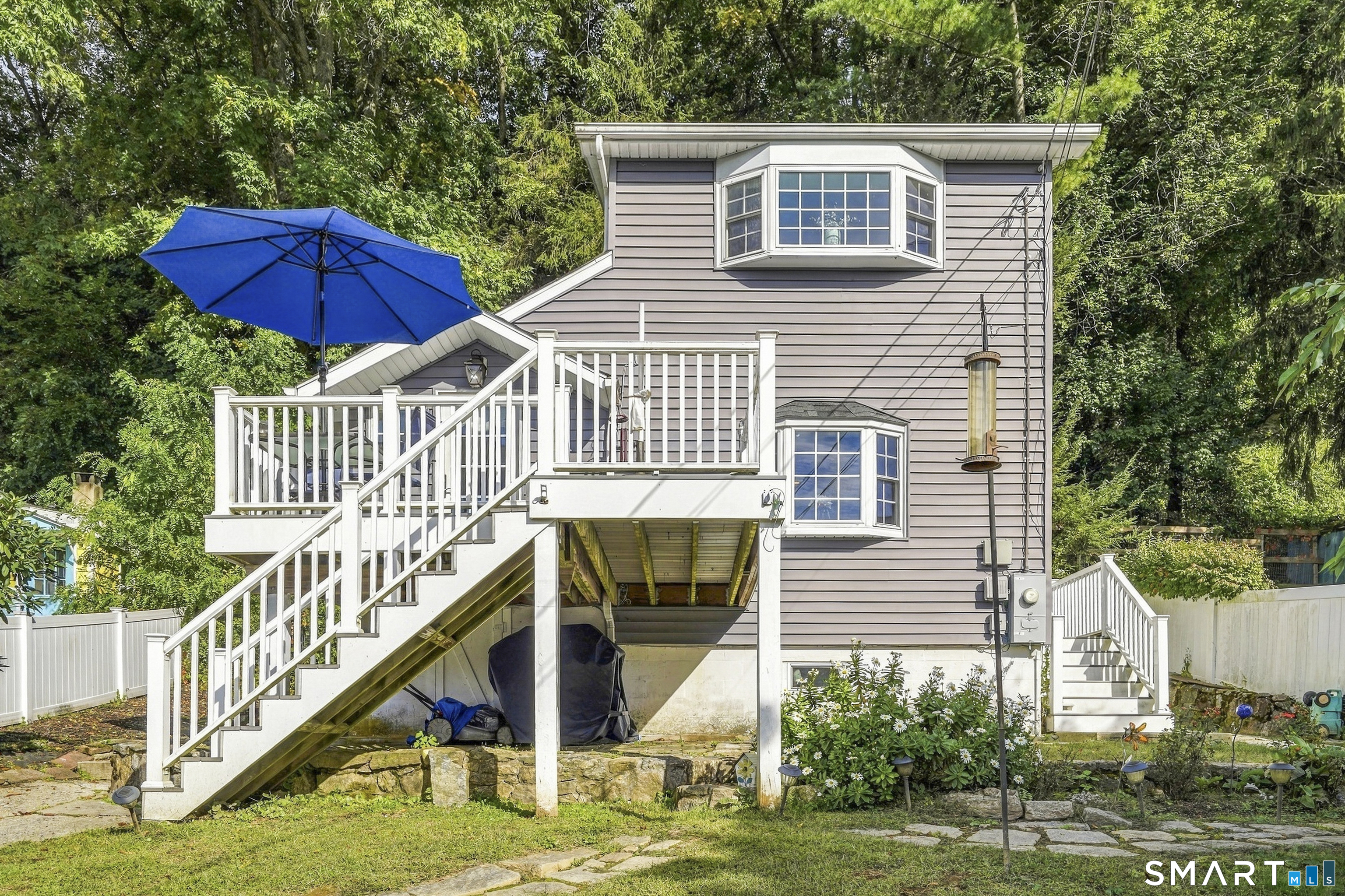 44 Lavelle Avenue, New Fairfield, CT 06812 | For Sale at $399,999