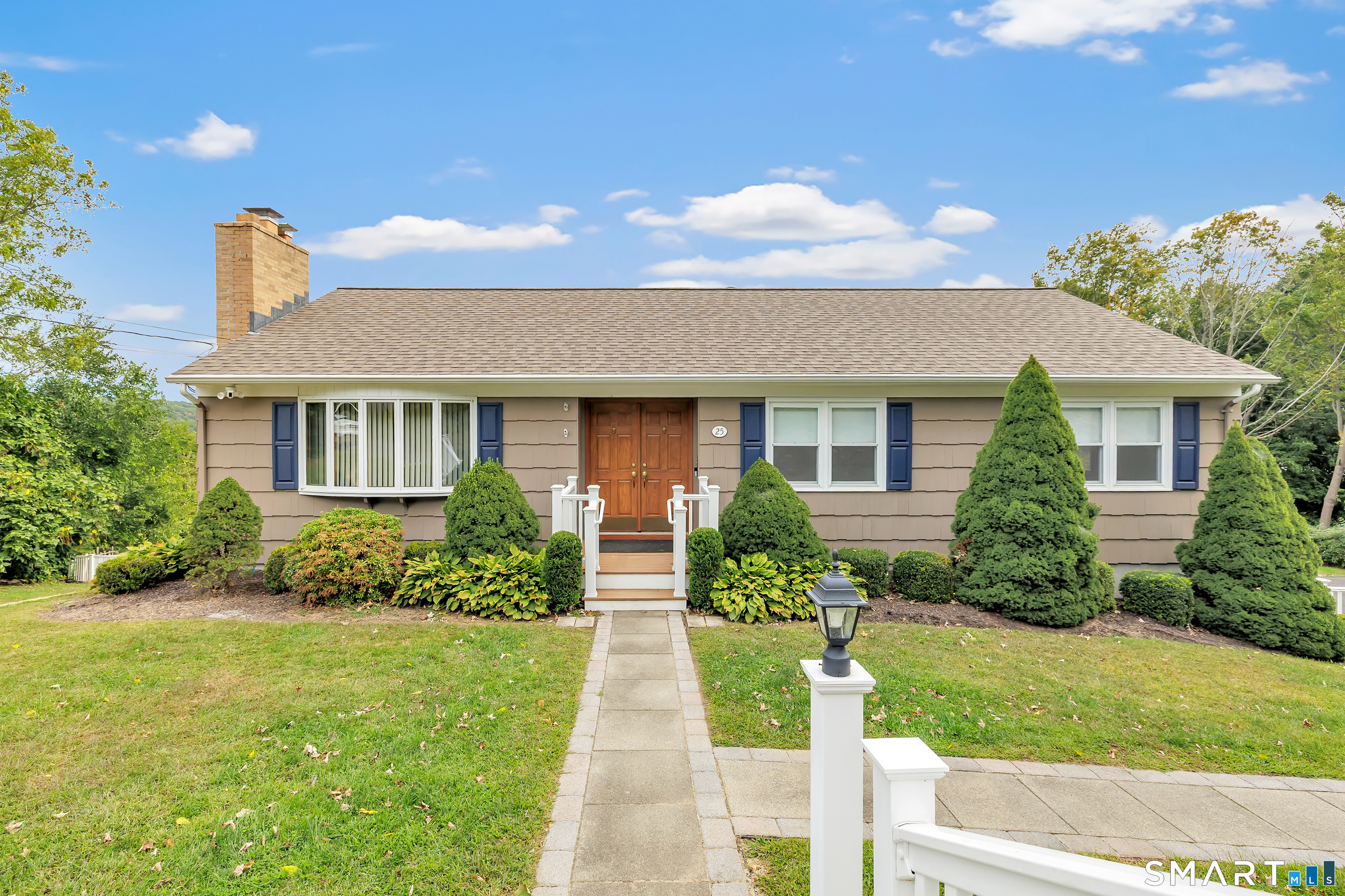 25 Riverview Avenue, Shelton, CT 06484 | For Sale at $579,990