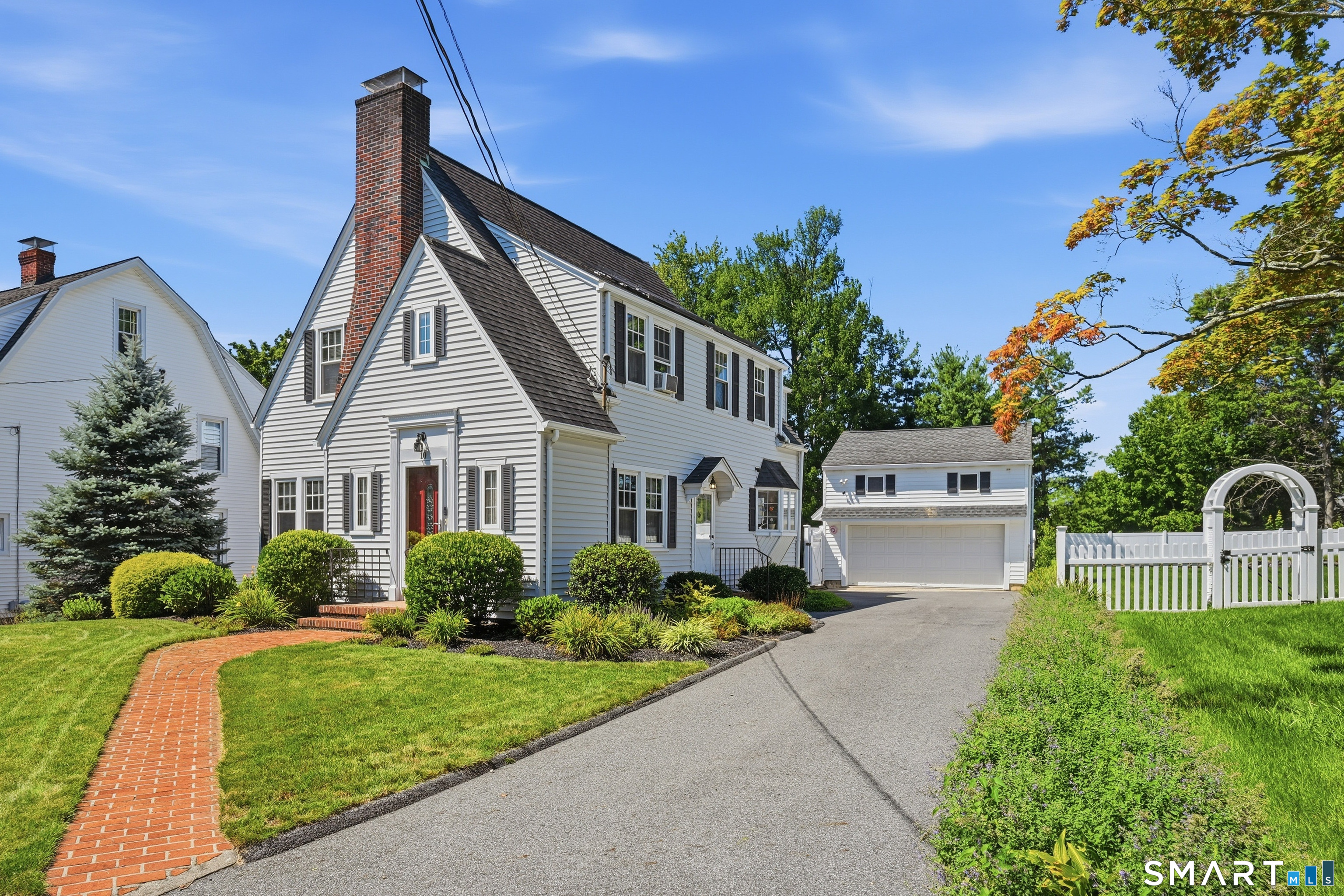 10 Lawncrest Road, Danbury, CT 06810 | For Sale at $559,900