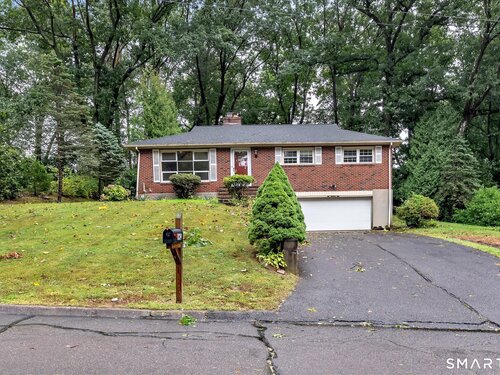  single family home for sale located at 109 Woolsley Avenue, Trumbull, CT 06611
