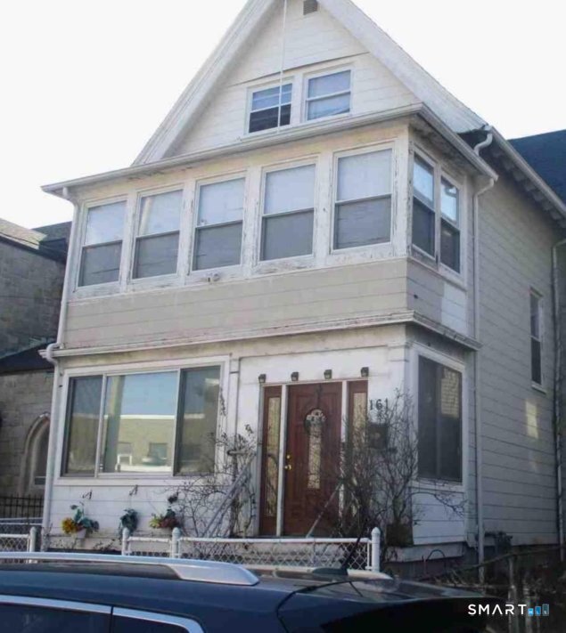 161-163 Harriet Street, Bridgeport, CT 06608 | For Sale at $549,000