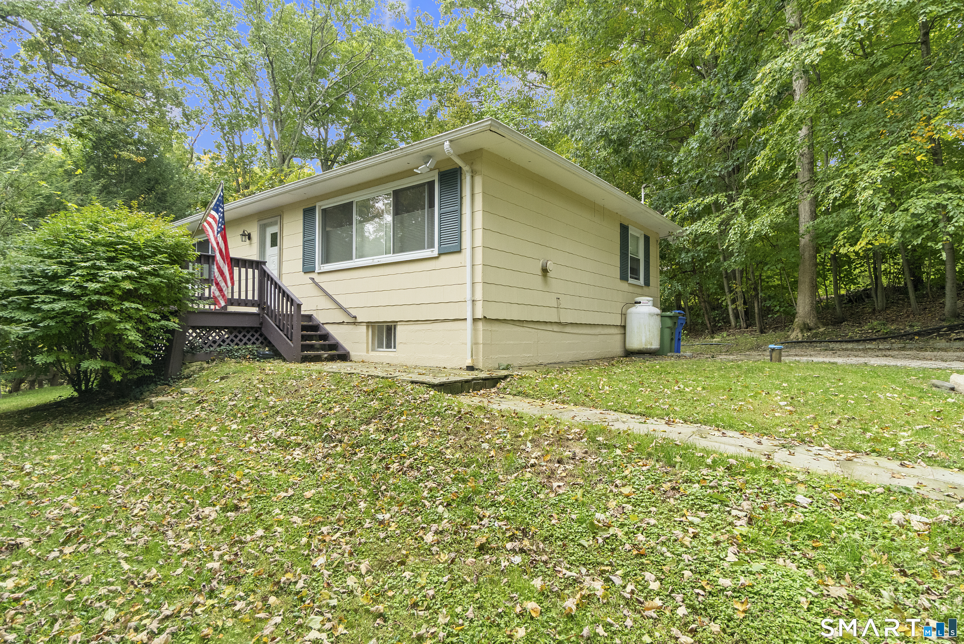 14 Ninth Lane, Ridgefield, CT 06877 | For Sale at $565,000