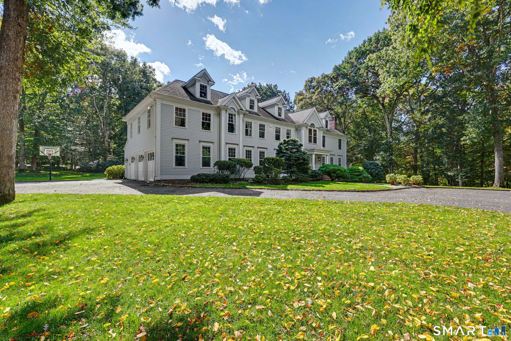443 Brambley Hedge Circle, Fairfield, CT 06824 | For Sale at $2,695,000