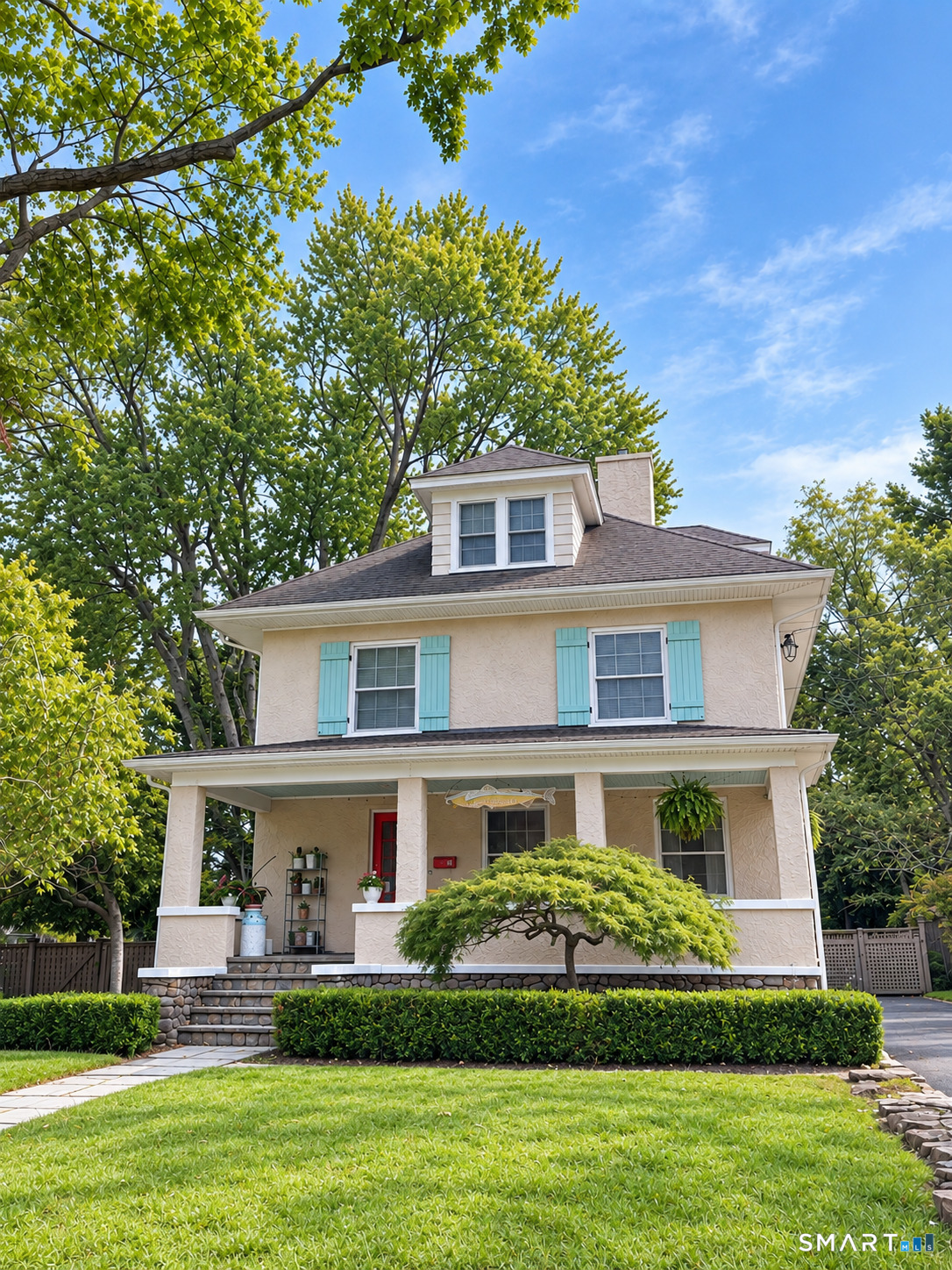 25 Tremont Avenue, Stamford, CT 06906 | For Sale at $875,000