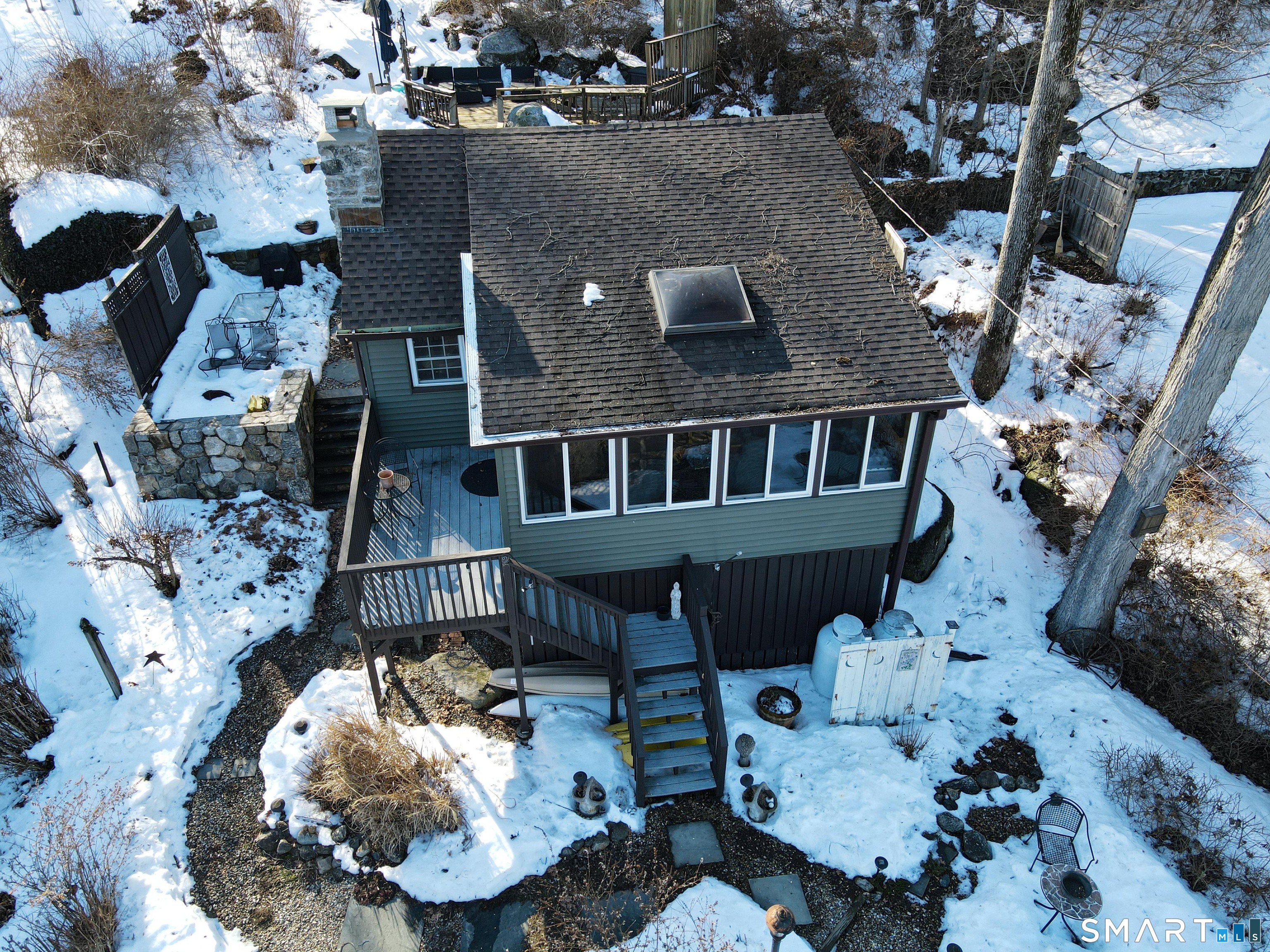 2 Glenway, New Fairfield, CT 06812 | For Sale at $419,000
