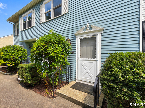  townhouse condo for sale located at 55 Mill Plain Road, 9-2, Danbury, CT 06811
