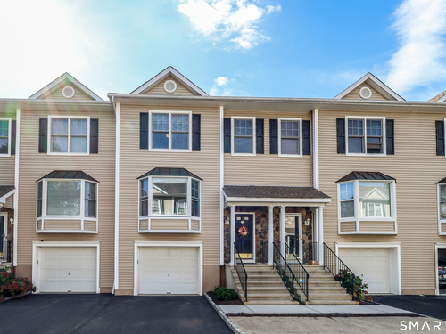  townhouse condo for sale located at 15 Scuppo Road, 502, Danbury, CT 06811